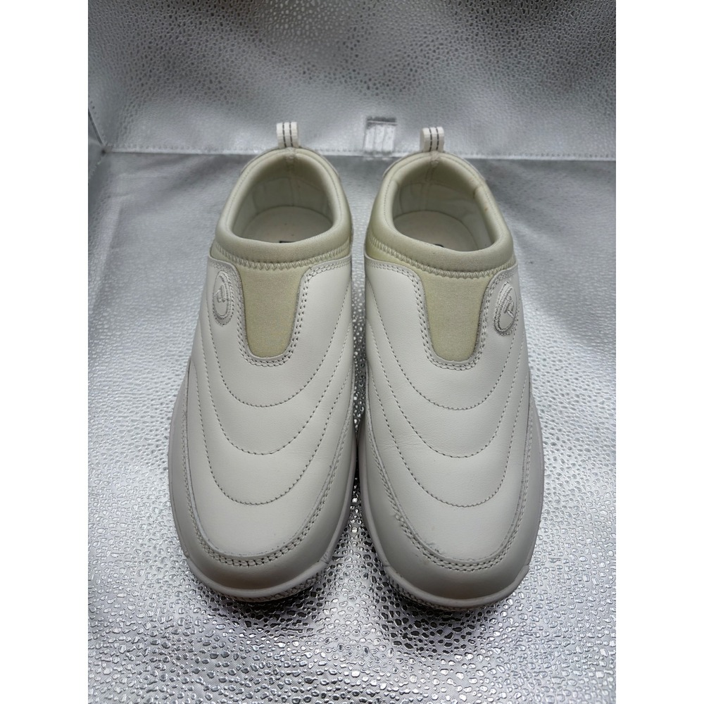 Propet Wash & Wear Slip On Sneaker White Leather Slip Resistant W3851 Womens 7.5